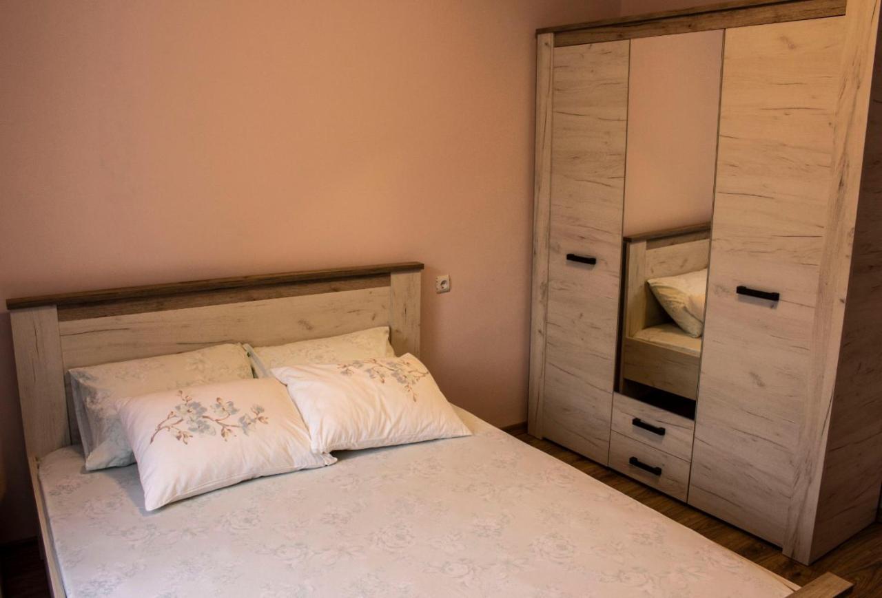 Ultraviolet Apartment Варна Екстериор снимка